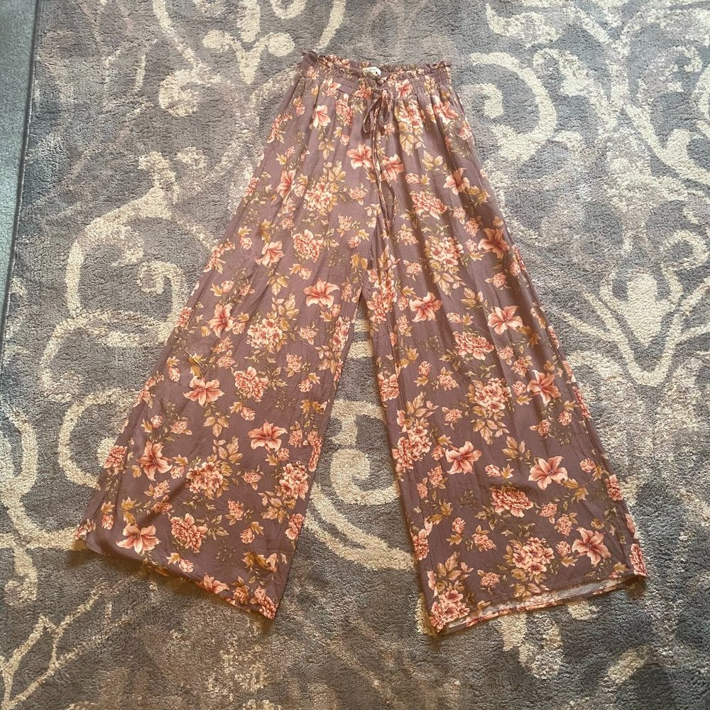 NWOT American Eagle Wide Leg Pants with Pockets